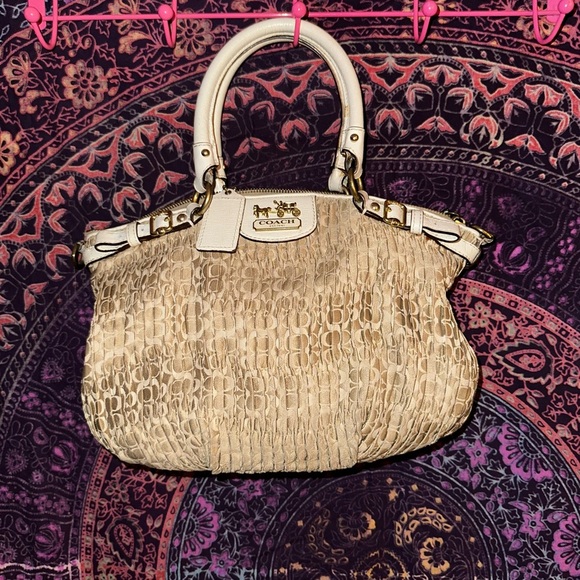Coach Madison Gathered Signature Sofia Bag - Picture 1 of 7